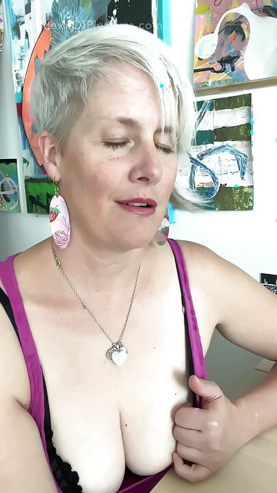 Your Ex-Girlfriend's Mom Gave You A Handjob At A Cafe (JOI)