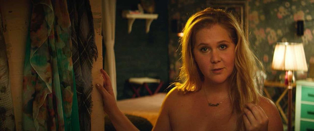 Amy Schumer Naked Scene in I Feel Pretty - ScandalPlanet.Com