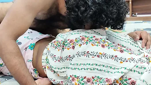 Romansa jilat kaki di rok