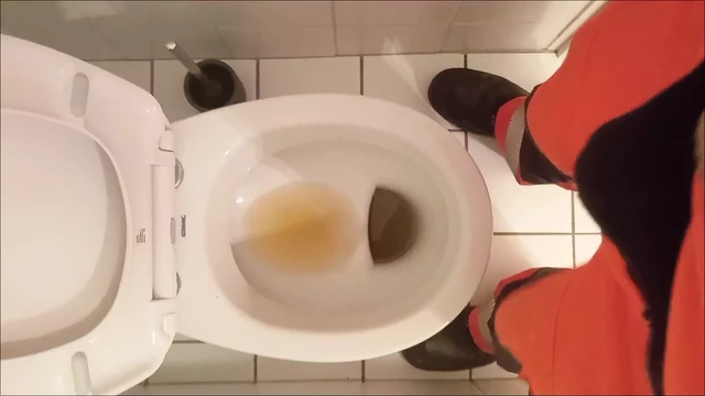 Pissing in work clothes