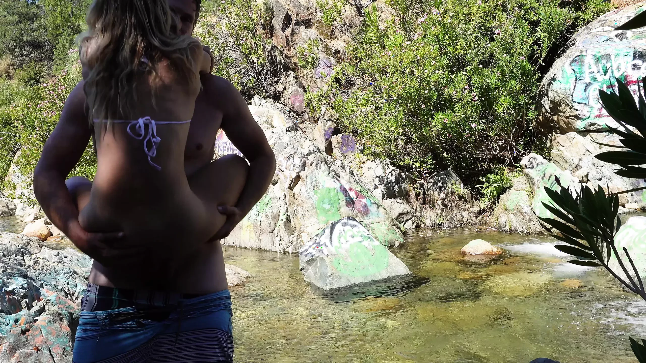 Public Sex By The Water Ended in Facial