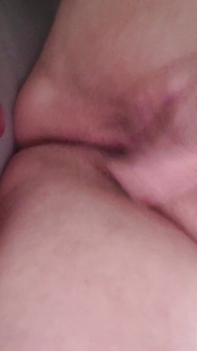 Bare nipals aur balon vali