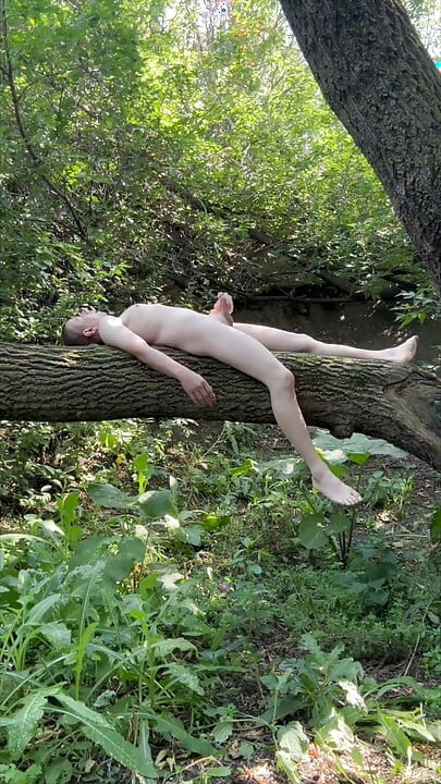 Tree fun and Cumming in the park