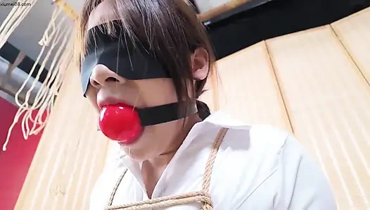 Xr31- Office Lady Mouthball