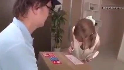 Look at those tits !!