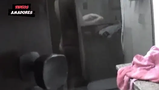 Hot Girl Shaving Her Pussy
