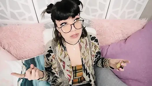 İnek kızdan büyük memeli succubitch'e! Bölüm 1