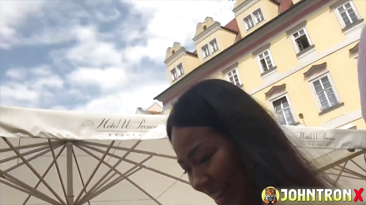 Johntronx - Jebao sam i creampie-uo njenu savršenu pirsingovanu azijsku pičku