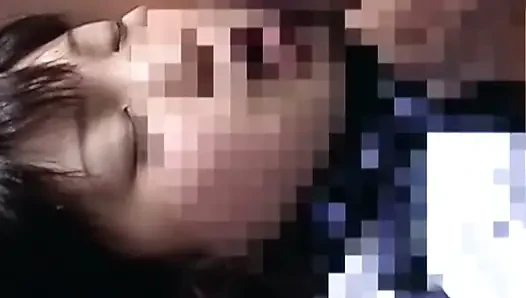 Üniversiteli kız sınıf arkadaşı tarafından sikiliyor
