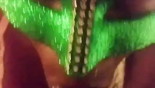 Грязный рот в маске!