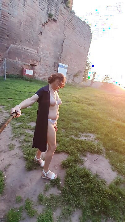 Castle tour in Dessous