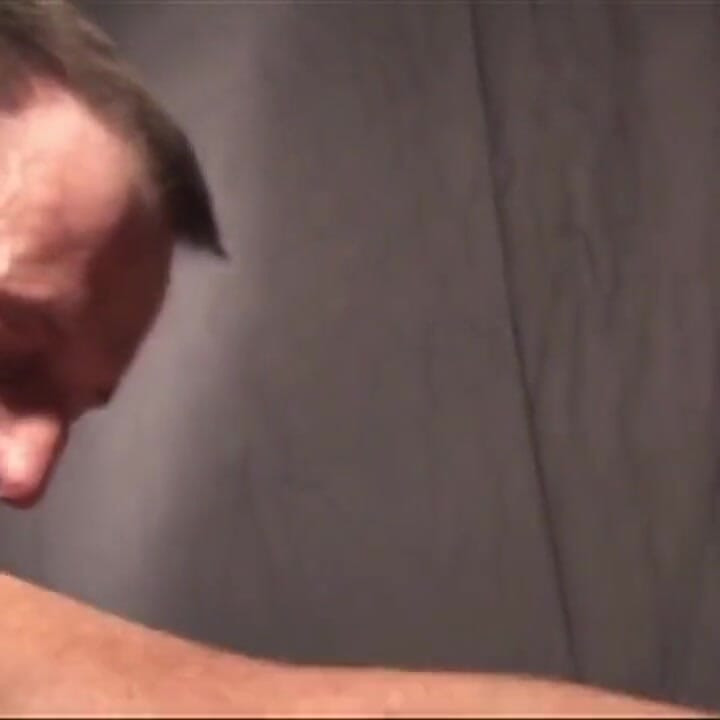 All Inside the Hole - アマチュアフェチファッカーの過激なアクション