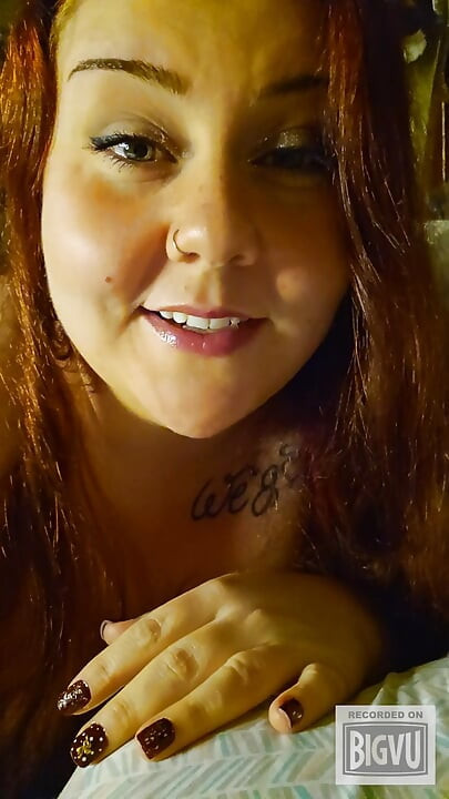 JOI Sretan Božić, moj dobri dečko