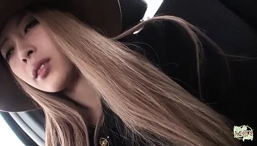 She Was Sucking This Dude on the Back Seat and When They Arrived Again T...