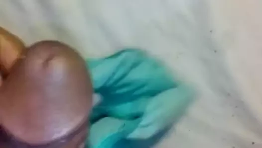 Jugando con la ropa interior