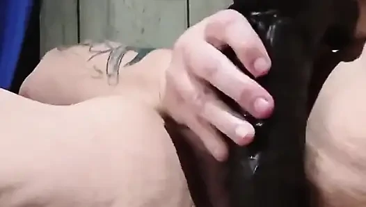 Рискни и кончи в ее штаны для киски