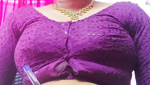 Hintli sınıf öğretmeni öğrenciyle ilk kez seks yapıyor