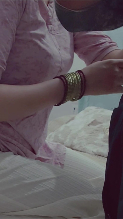 Kaam kr rahi wife ko hard choda ,don't miss the end | Clip 1