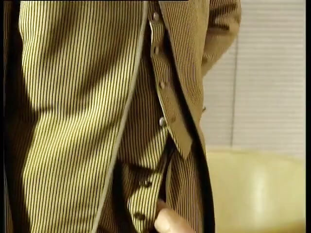 กูอยากได้มันมาก ทําลายกู! สาวสีผมบรูเน็ตผมหยิกโดนเย็ดตูดอย่างแรง