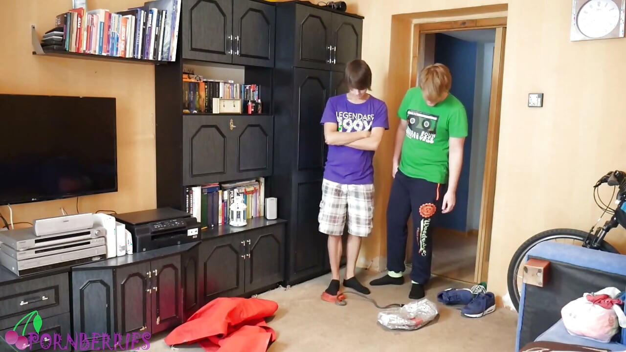 Thin, black socks footjob and rubber pump