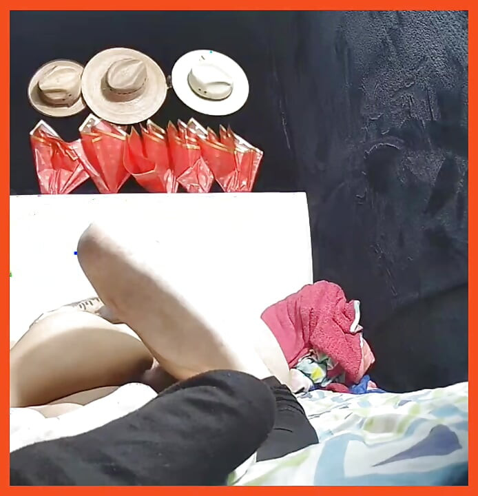 내 애인 MIA는 애널 섹스를하기 전에 구강 섹스를 좋아해
