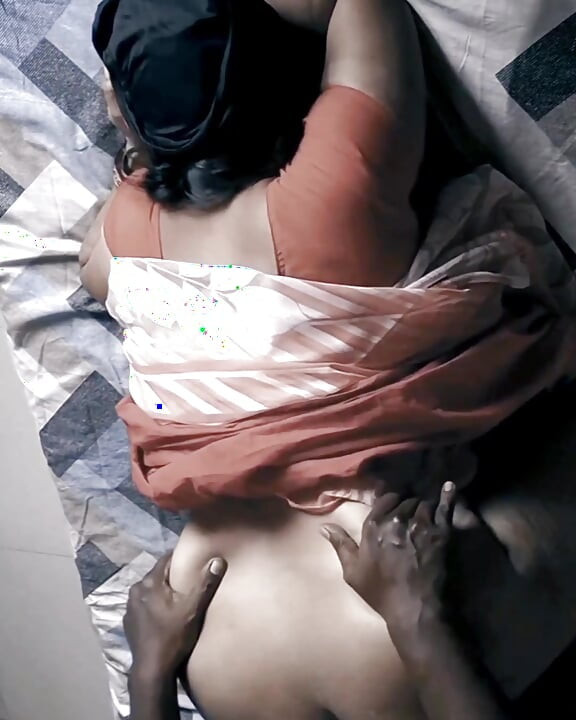 Sexet Stor Røv Indisk Tante Doggy stil Fucking Opsamlingsvideoer