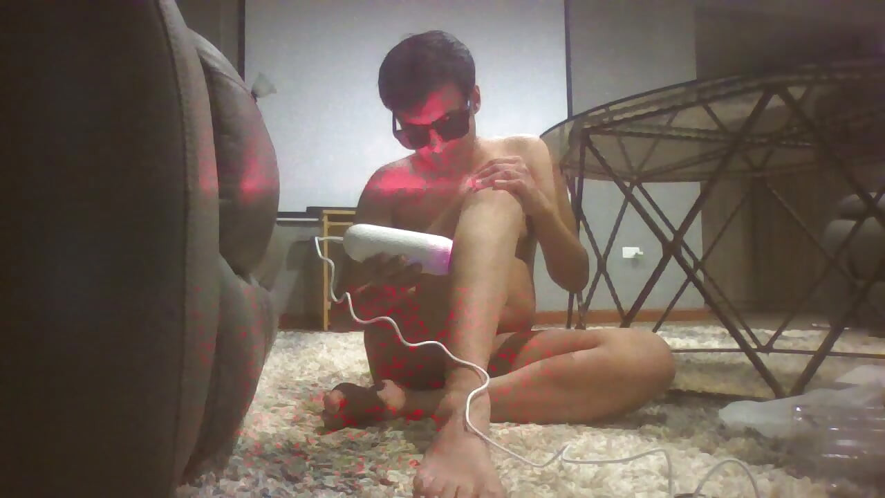 Sissy shows sexy body while completely nude and enjoying her sensuality