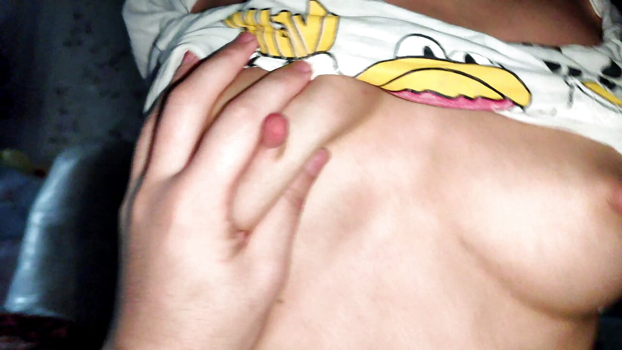 Skinny 18-yo cute Girl Fucks Grown Hairy Man