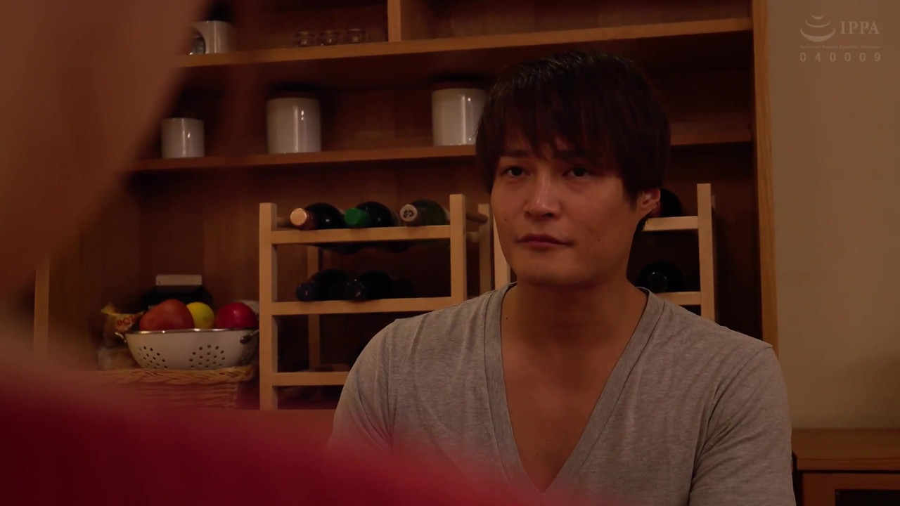 隣人のエステ師に性感開発され寝取られてしまったうちのJカップ美爆乳むっちり潮吹き妻