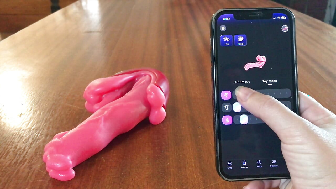 Trying our our new toy - Joylume "Venus"