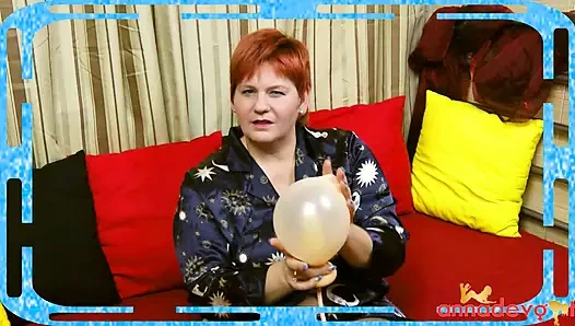 Ngentot memek sempitku dengan mainan seks favoritku