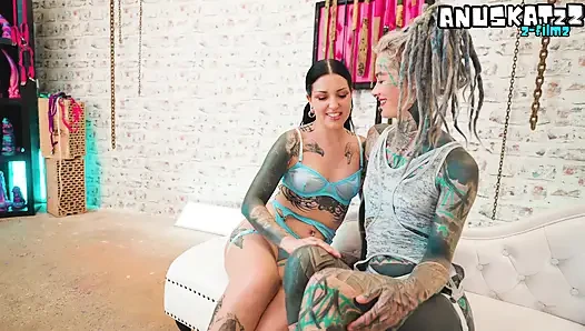 Heiße alternative mädchen, fisting spielzeit - massive klaffen & orgasmus