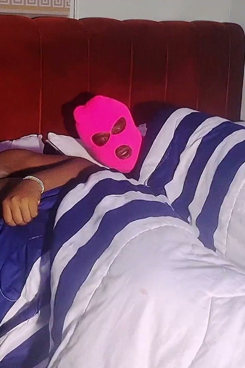 Bed Love Gossiping with My House Wife Before Having a Sweet Raw Sex