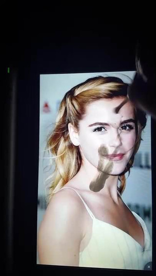 Kiernan shipka semen homenaje