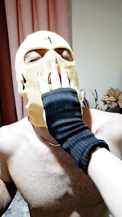 Teil 2: extremes facesitting-sklaventraining intensive fußanbetung, schuhdominanz & volle demütigung