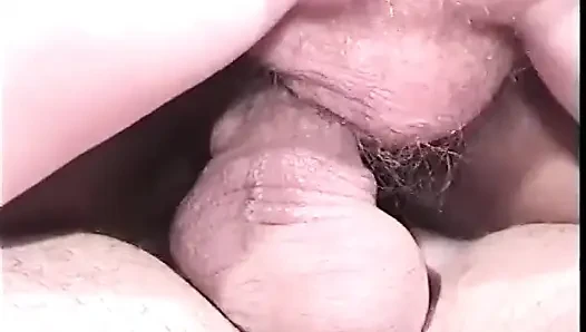 Tante seksi rambut cokelat dientot habis-habisan sama kontol besar pria kulit hitam sampai dicrot di dalam