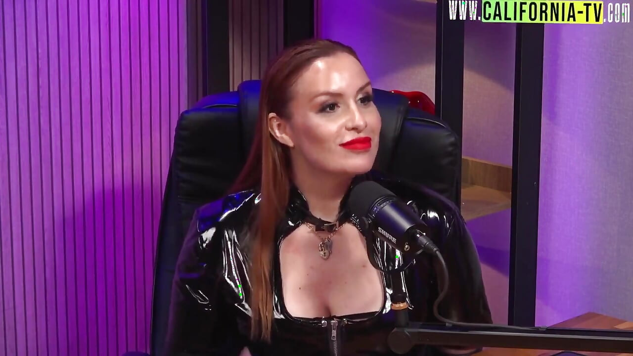 Hete roodharige Dominatrix Maisa Pravo en de bdsm-cultuur
