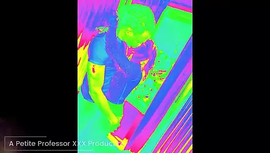 Zierliche professorin kann nicht genug von Solo-BBC bekommen