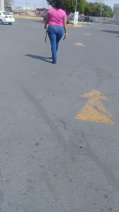 Mega phat ass