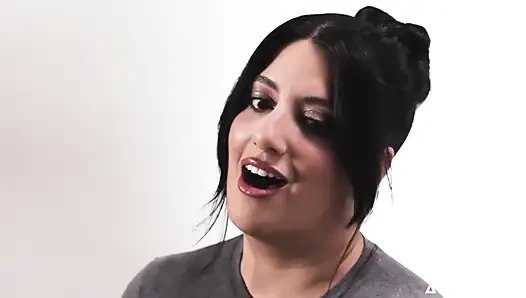 Sarah arabic hat ihre beste organisation*sm aller zeiten! | Pornostar-Interview | Erwachsenenzeit