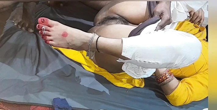 Newly love marriage couple romance and fucked in hindi sex video