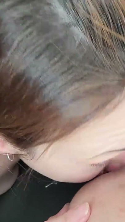 Skinny slut sticking her nose in chubby whore's asshole | Clip 1