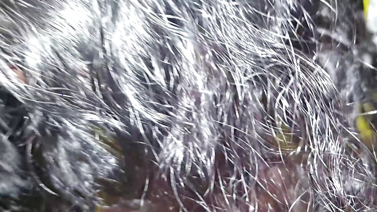 Hace frio y BabyLuna939 viene a calentarte chupandole la pija a Eddie Queens en este nuevo POV donde se toma hasta la ultima gota de leche 1