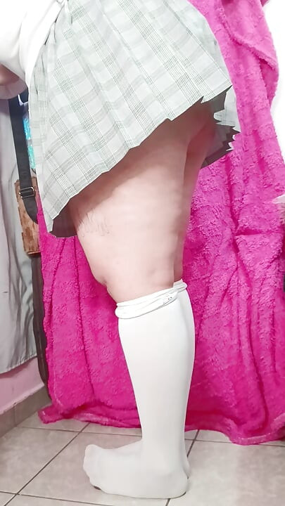 LIKE THIS WITHOUT A CONDOM? IF YOU PREVAIL THAT WAY YOU FEEL RICHER! I GAVE A SCHOOLGIRL SOME LESSONS AFTER SCHOOL