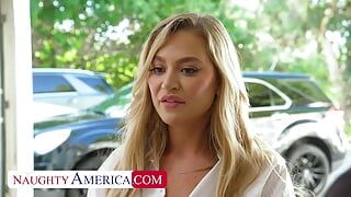 Blake Blossom имеет большой член между ее большими натуральными формами