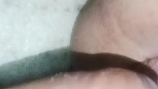 Müslüman kız sikişiyor tam video tesettür göbeğine boşalma