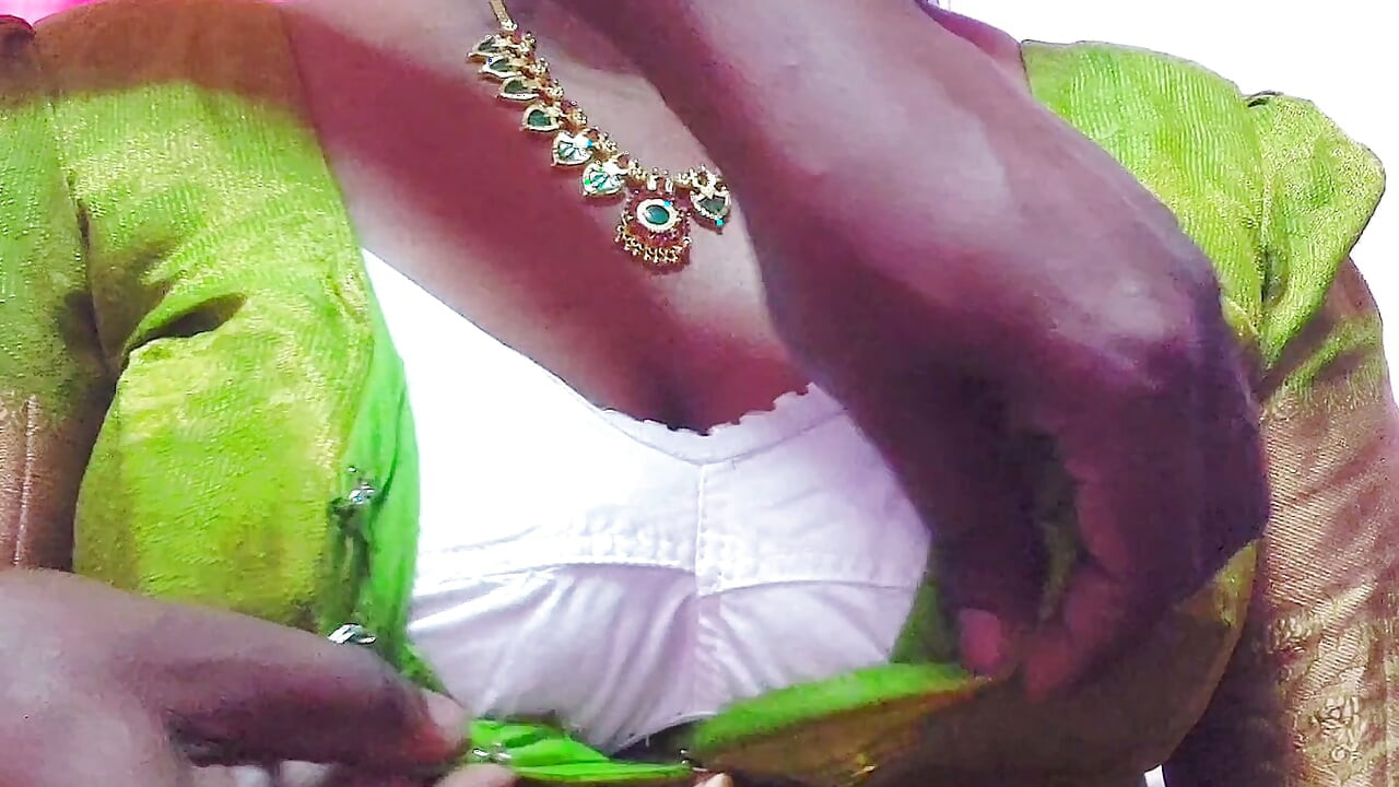 جنس رومانسي مذهل مع بهابي! بهابي، أحب بزازيك