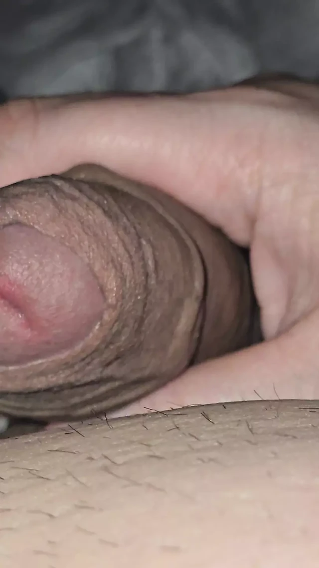 Step mom hand help step son dick with low erection