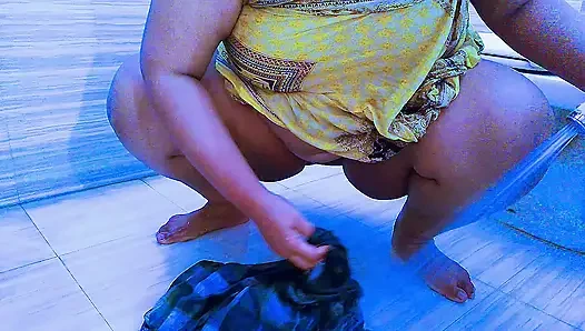 Tante hot arab saudi ngentot di kamar mandi
