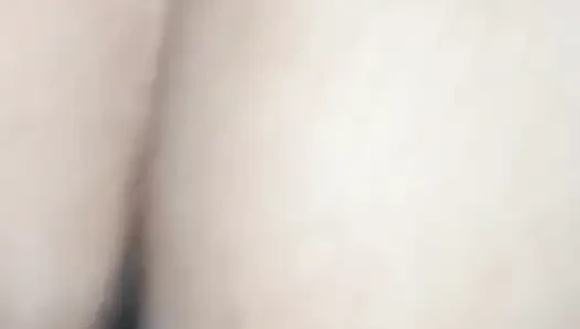 Cewek semok latina lagi asik ngentot kontol sampai mengerang keenakan!